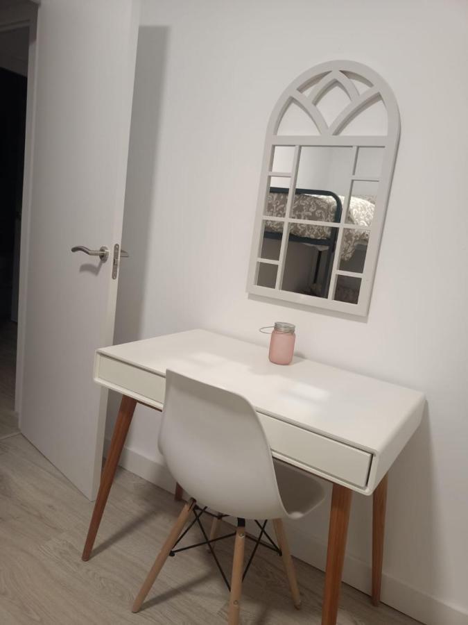 Apartamento—Centro Parking Gratis Grupos Malaga Bagian luar foto